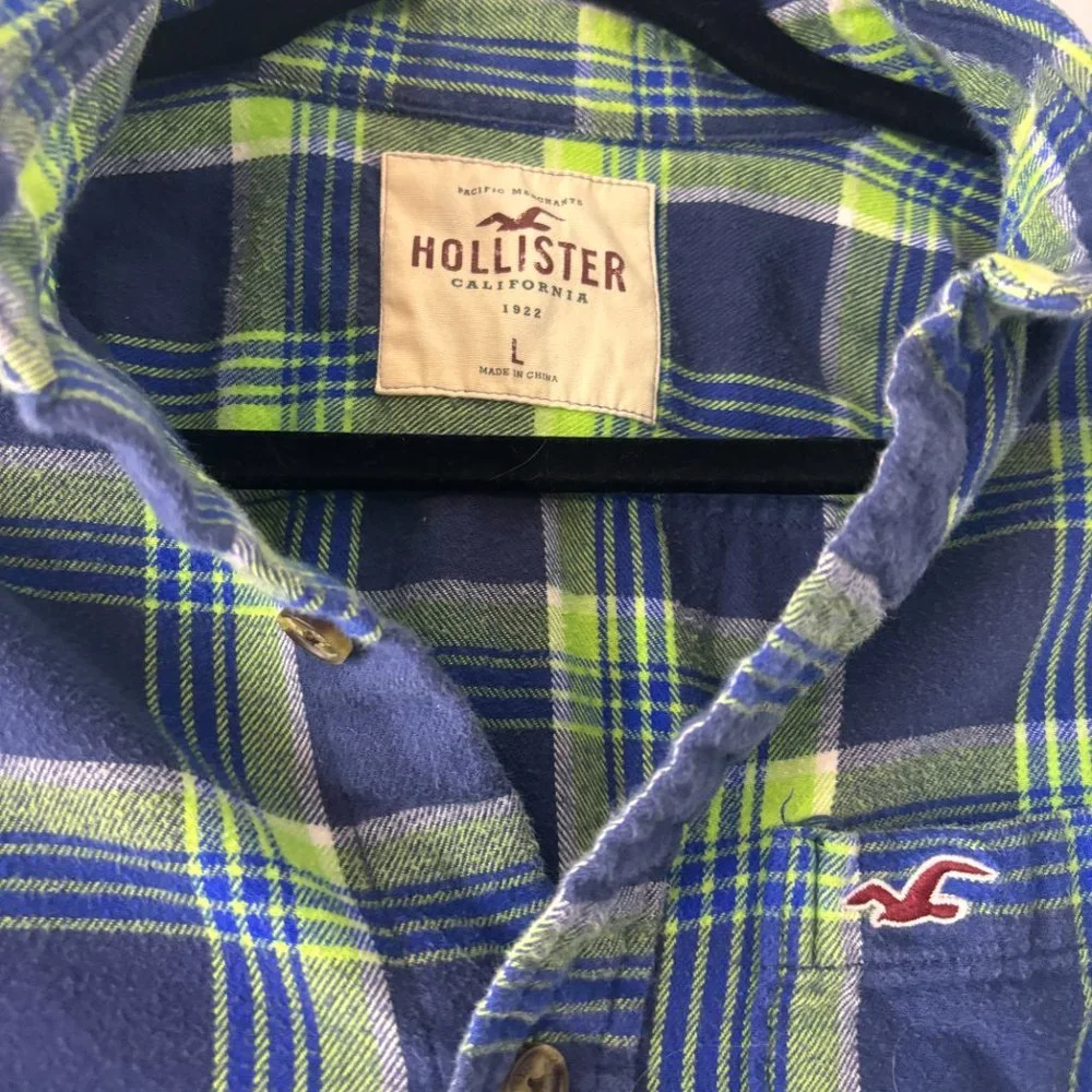 Hollister Plaid Flannel Size L - Picture 2 of 3